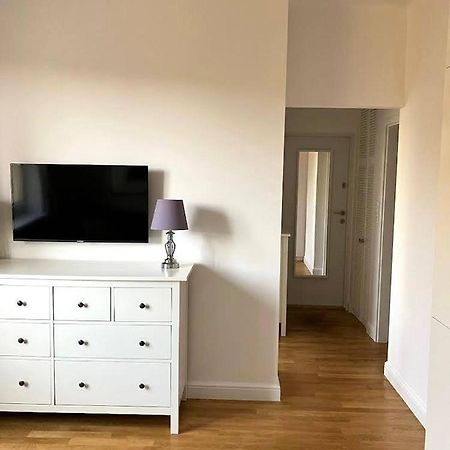 Cute Apartment In The City Center , 2-Beds , Wi-Fi - By Hik Apartments ワルシャワ エクステリア 写真